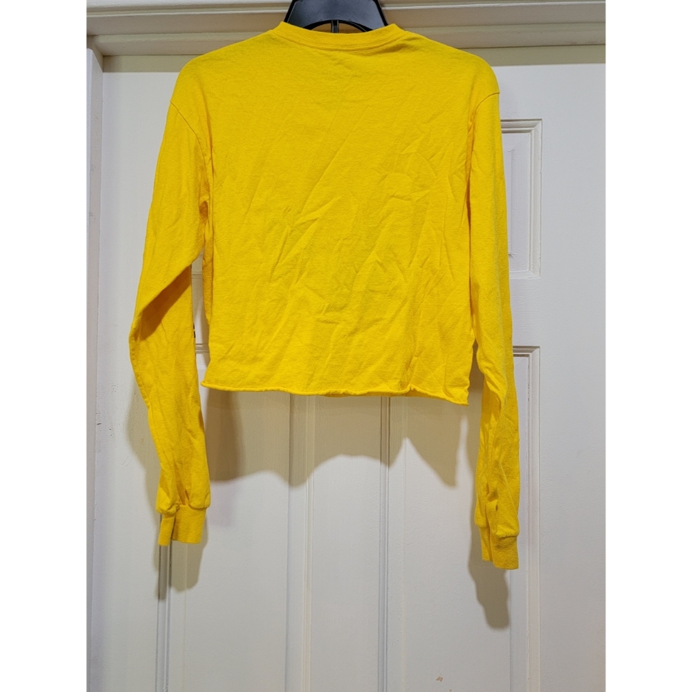 NWOT Junior's "Lion King" Crop Top. Size Medium - Picture 8 of 8